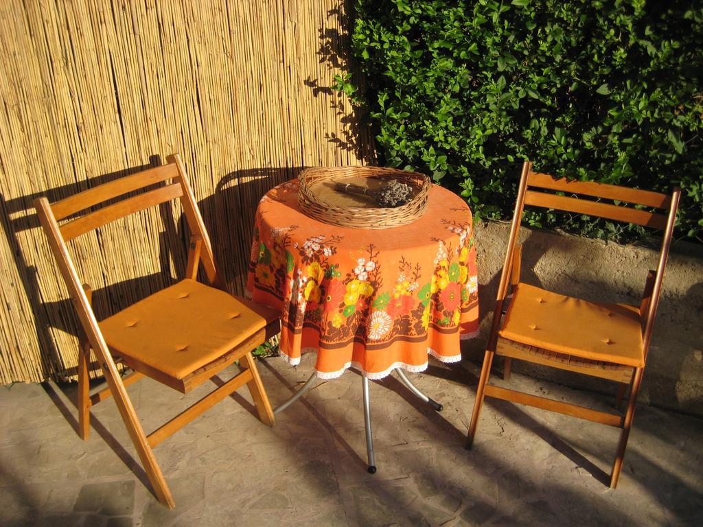Apartment Bosiljak Jelsa  Δωμάτιο φωτογραφία